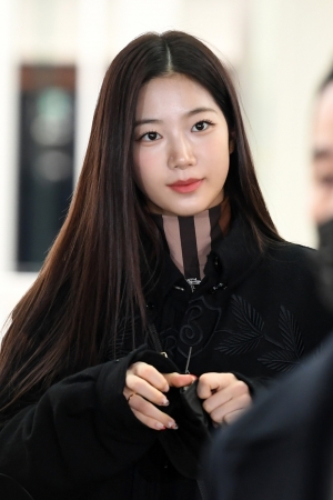 AAA 출국