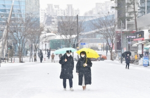 출근길 눈 스케치