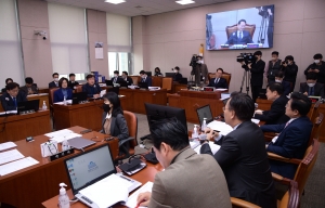 법사위에서 충돌한 박범계 김도읍