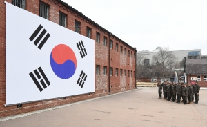 삼일절 하루 앞두고 이어지는 발걸음