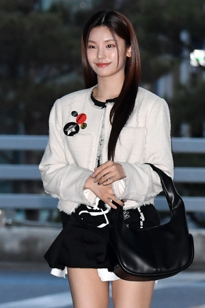 그룹 있지 출국 