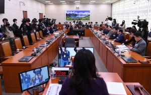 외교통일위원회 전체회의