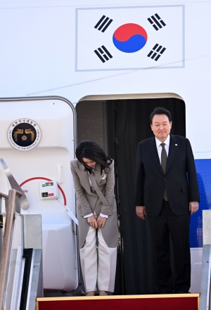 윤석열 한일 정상회담 출국