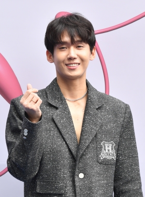 패션위크 홀리넘버세븐 포토콜