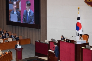본회의 대정부질문