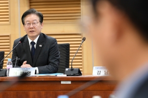 '청년 첫 출발, 소상공인 새출발과 기본금융 토론회'