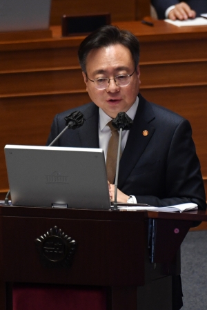 본회의 대정부질문