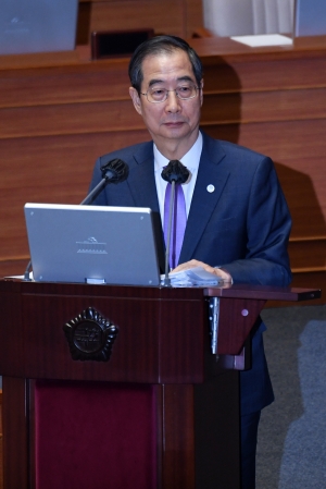 본회의 대정부질문