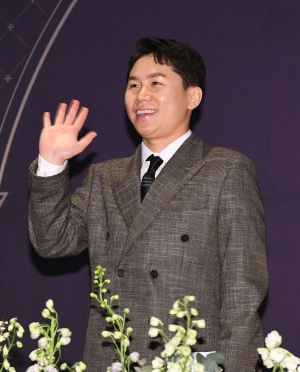 배우 이승기·이다인 결혼식