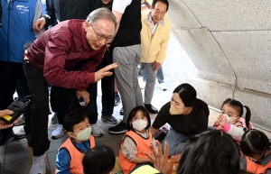 이명박 청계천 산책