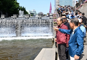 이명박 청계천 산책