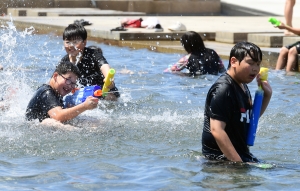 여의도 물빛광장 스케치