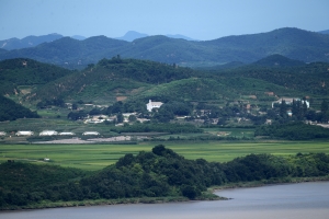 확 트인 가시거리, 선명히 보이는 북녘