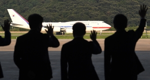 윤석열 대통령 한미일 정상회의 출국