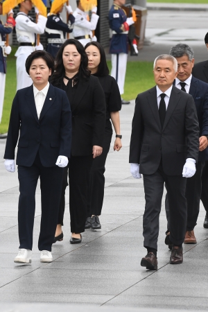 현충원 찾은 '한국의희망' 지도부