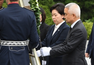 현충원 찾은 '한국의희망' 지도부