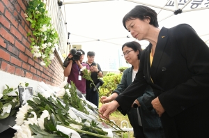 서이초 교사 49재 이정미 추모