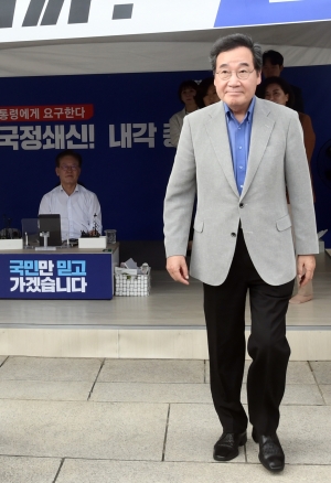 이낙연, 이재명 단식천막 방문