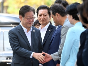 이재명 대표 검찰 출석