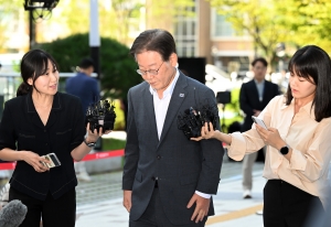 이재명 대표 검찰 출석
