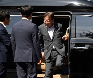 이재명 대표 검찰 출석