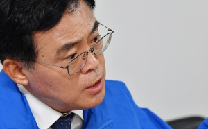 진교훈 더불어민주당 강서구청장 후보 인터뷰