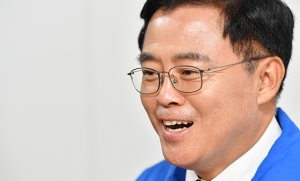 진교훈 더불어민주당 강서구청장 후보 인터뷰