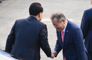 '유엔총회 참석' 위해 뉴욕 순방길 오르는 윤석열 대통령