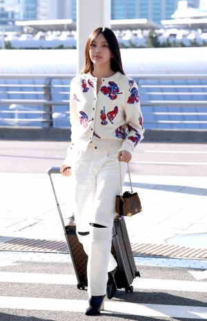 뉴진스 혜인 출국