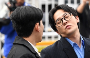 마약 투약 의혹 지드래곤 경찰출석