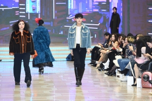 김포-하네다 취항 20주년 기념 'K-365 패션쇼'