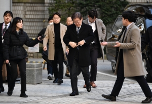 이재명 더불어민주당 대표 법원 출석