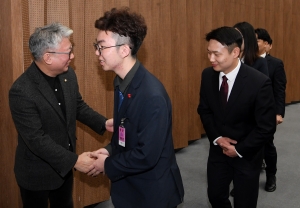 더불어민주당 청년당원 탈당 기자회견