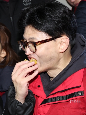 한동훈 백사마을 연탄봉사