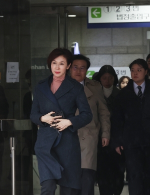 '이혼소송' 변론기일 출석한 노소영