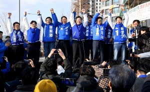 인천 정서진중앙시장 방문한 이재명 대표