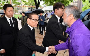 민주당 민주연합 당선자 이태원 참사 희생자 분향소 방문